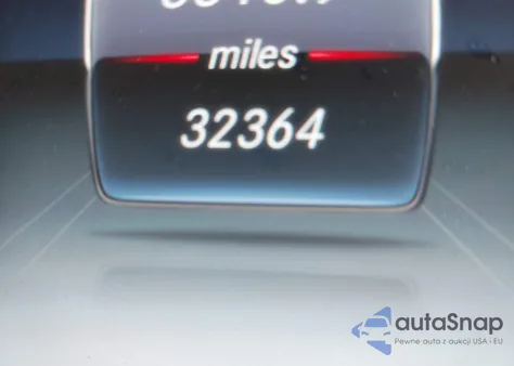 2020 Mercedes-Benz E 350 z USA, uszkodzony, nr VIN WDDZF8DB3LA703872